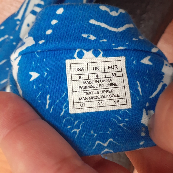 SANUK Royal blue and white fabric upper yoga mat footbed - Picture 3 of 7